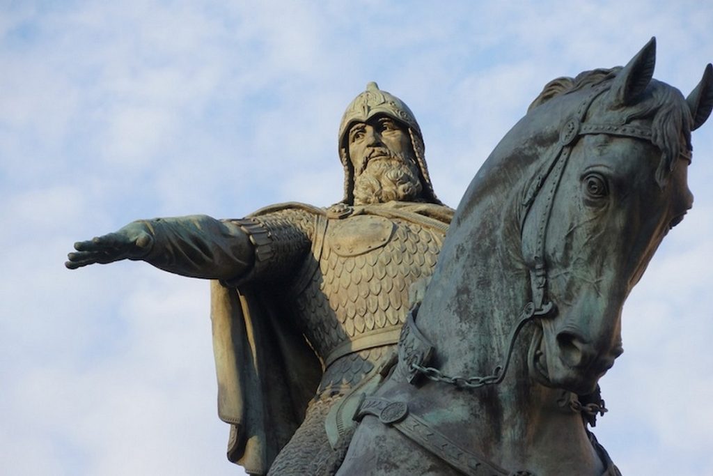 Фото 269 — Москва: увеличение числа памятников истории