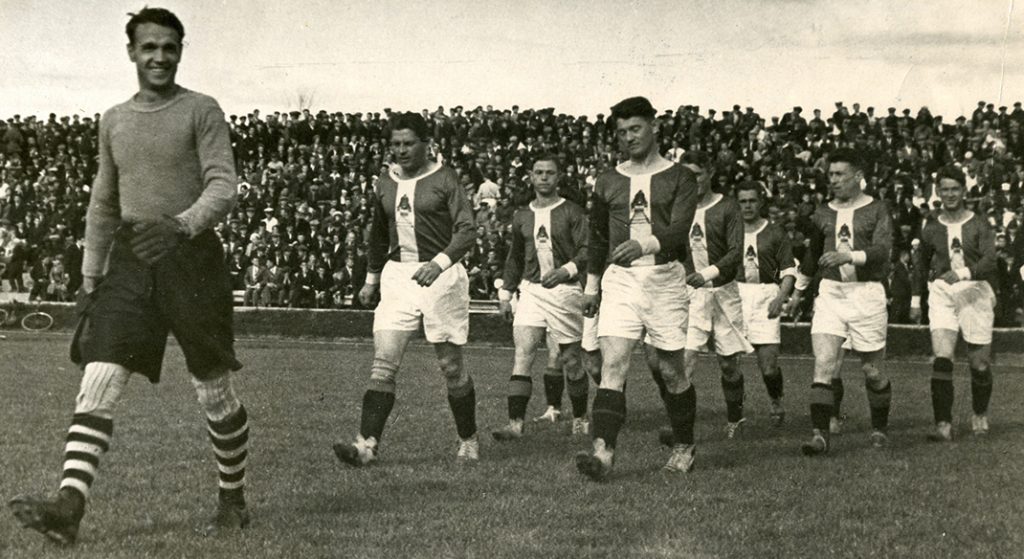 Фото 351 — История и основание клуба